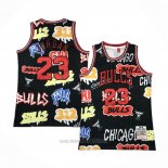 Camiseta Chicago Bulls Michael Jordan #23 Slap Sticker Mitchell & Ness 1997-98 Negro
