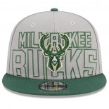 Gorra Milwaukee Bucks 2023 NBA Draft 9FIFTY Snapback Gris Verde